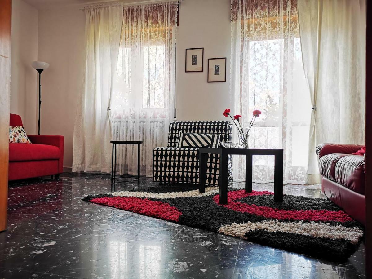 Вилла Casa Vacanze Il Rubino Матера Экстерьер фото